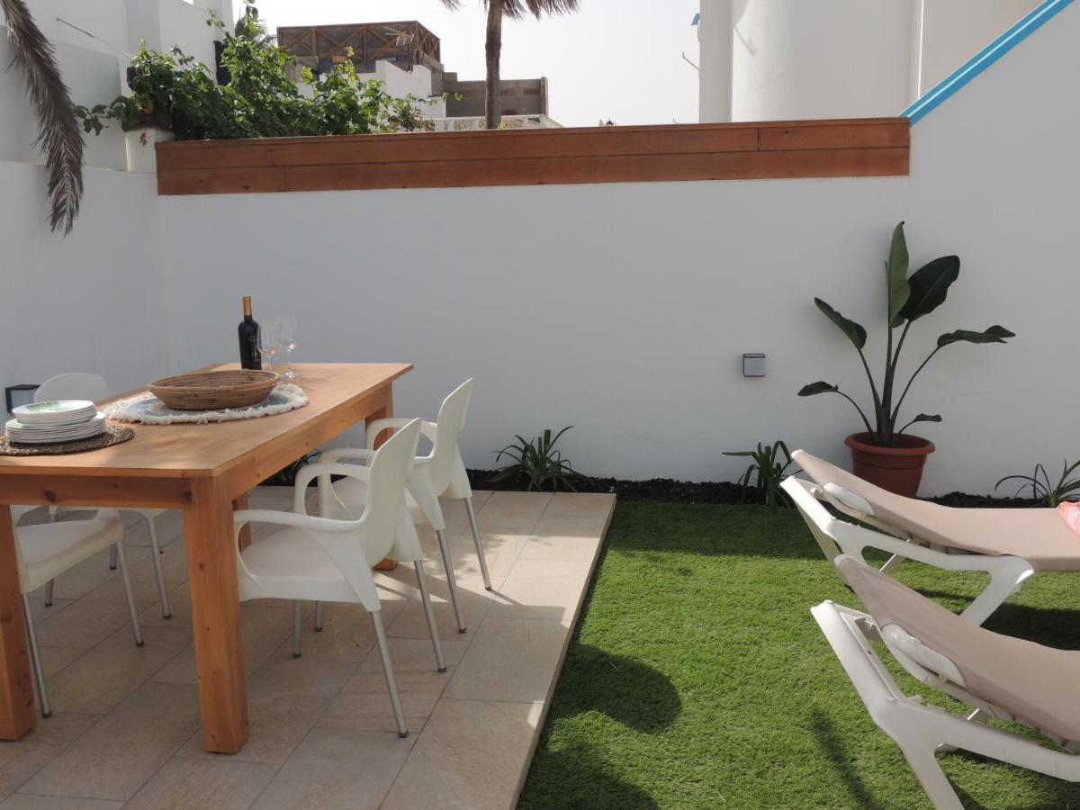 Cozy, Beach House , By Mahbovillas La Oliva Eksteriør billede